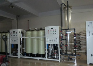 車(chē)用尿素生產(chǎn)用水設(shè)備